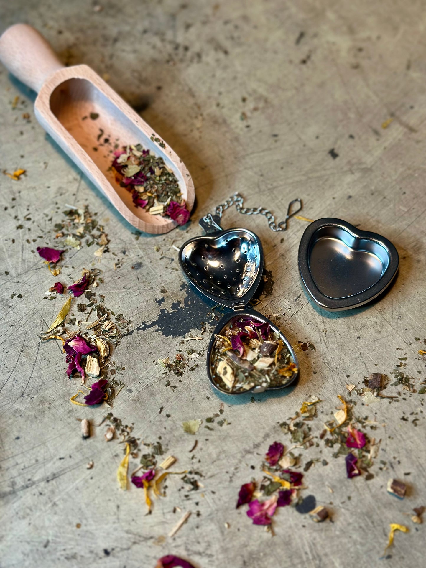 Loose Leaf Heart Shaped Infuser